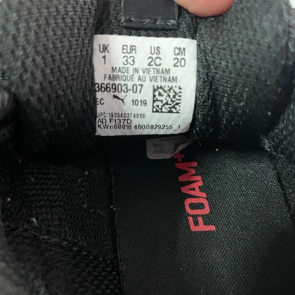 Puma Sneakers! - Picture 4 of 7